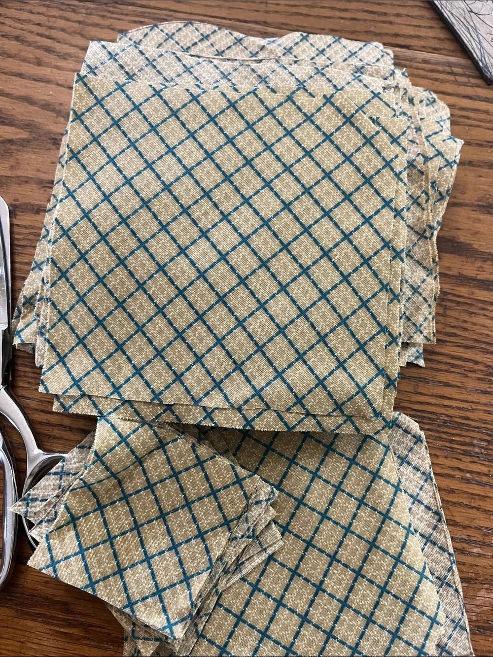 Cotton quilt vintage fabric patches Diamond Check Tan
